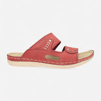 Men-Casual-Comfortable-Slippers-Burgundy-color-Image-from-the-right-side