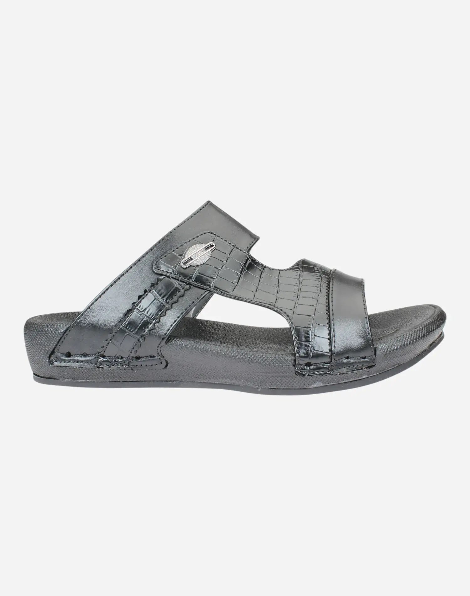 Snake-Leather-Print-Men-Slippers-Black-color-Image-from-the-right-side