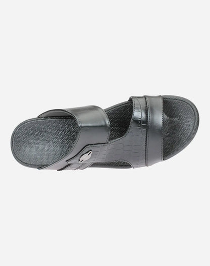 Snake-Leather-Print-Men-Slippers-Black-color-Image-from-the-top
