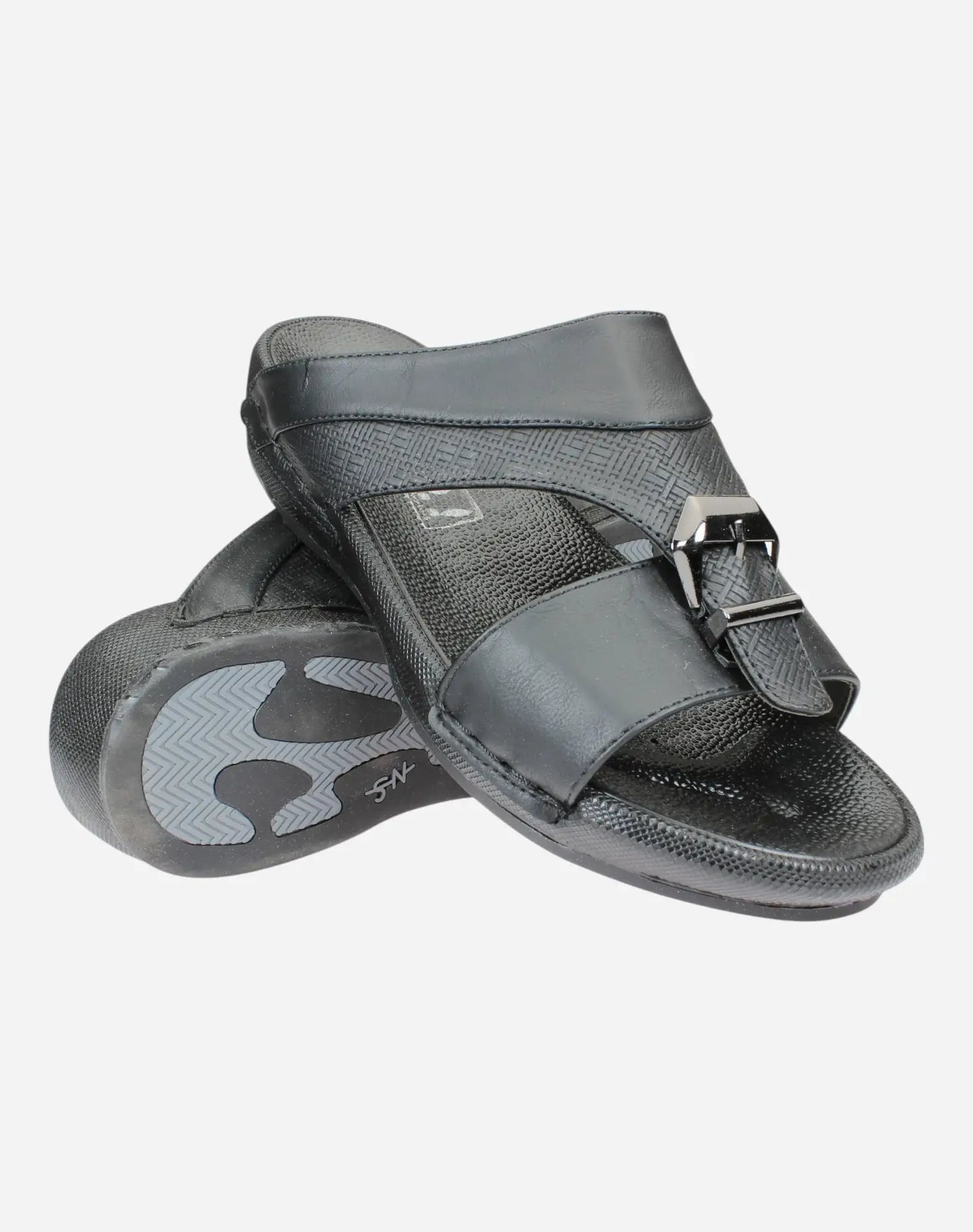 laser-cut-Gulf-slipper-Black-color-Image-of-the-sole