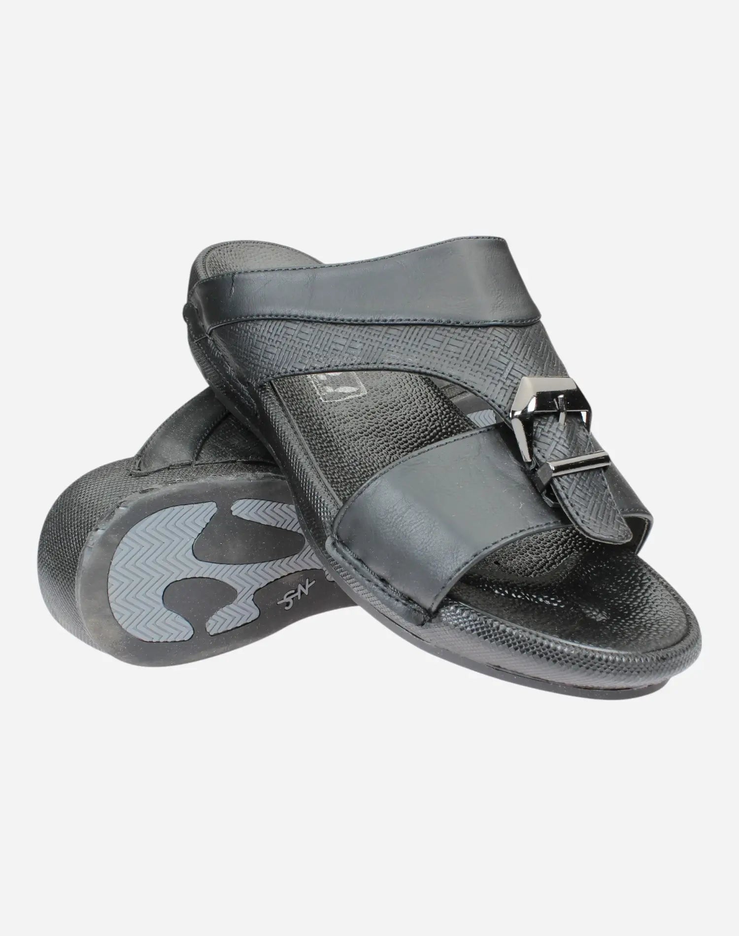 laser-cut-Gulf-slipper-Black-color-Image-of-the-sole